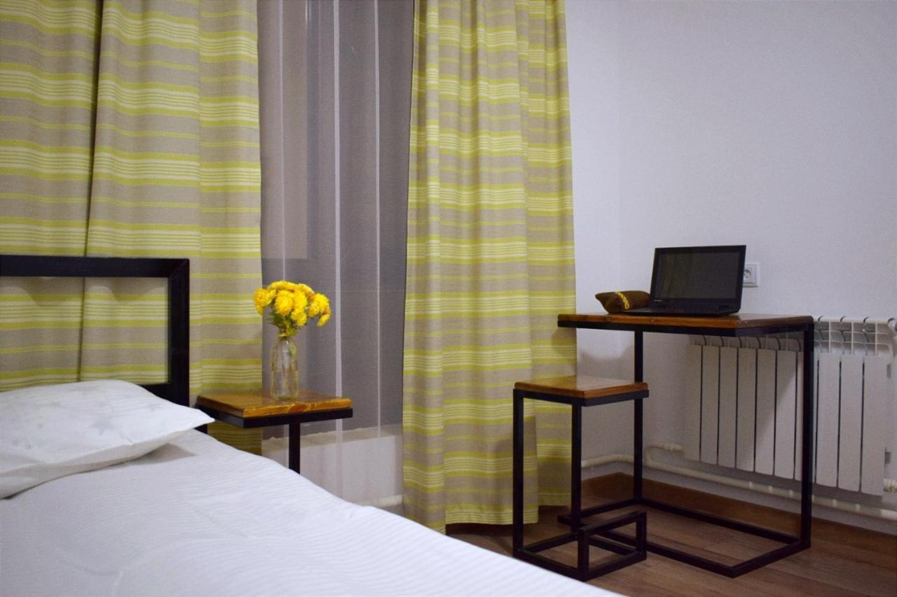 Kezgin Guest House Naryn Bagian luar foto
