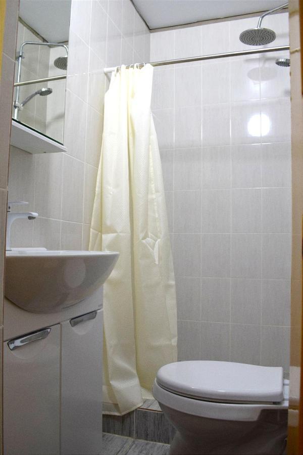 Kezgin Guest House Naryn Bagian luar foto