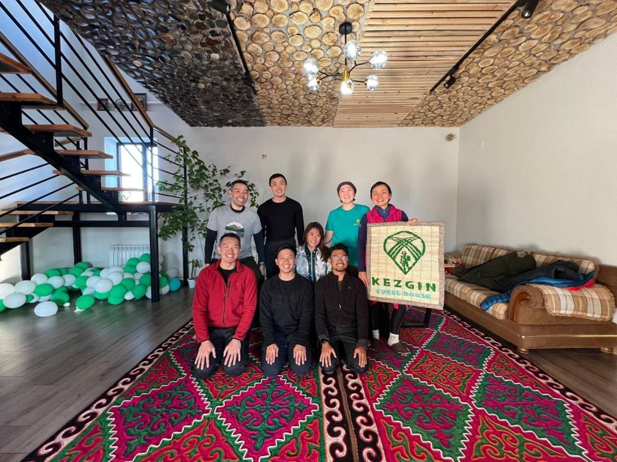 Kezgin Guest House Naryn Bagian luar foto