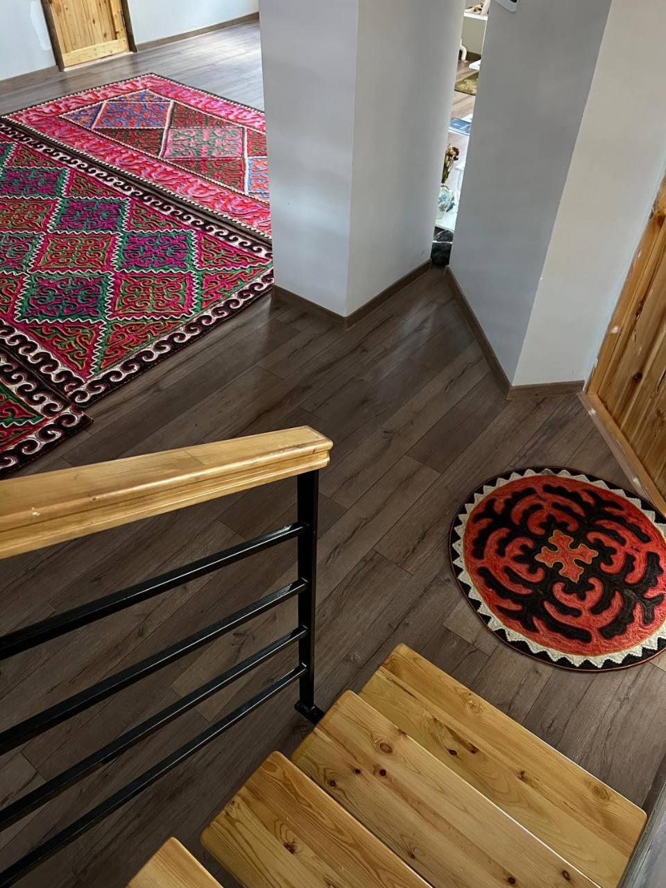 Kezgin Guest House Naryn Bagian luar foto