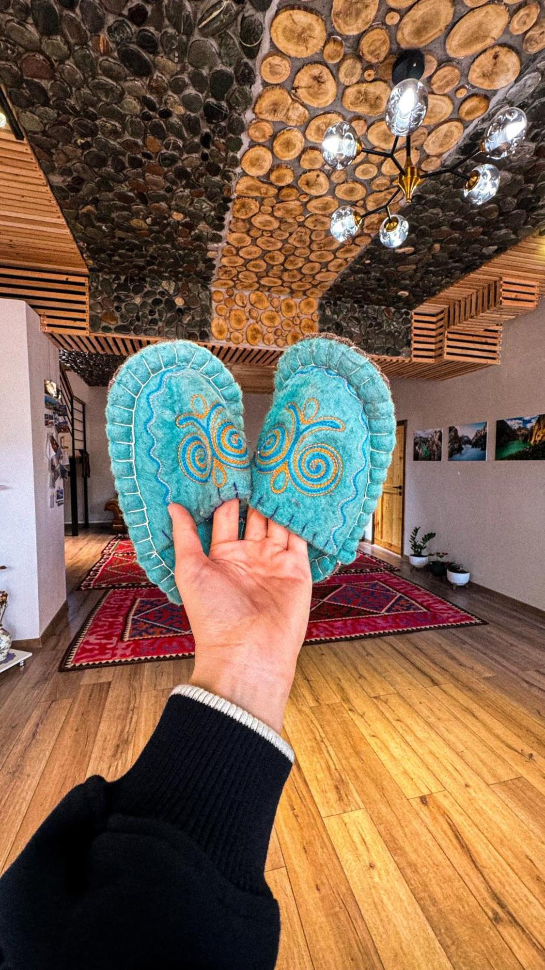 Kezgin Guest House Naryn Bagian luar foto